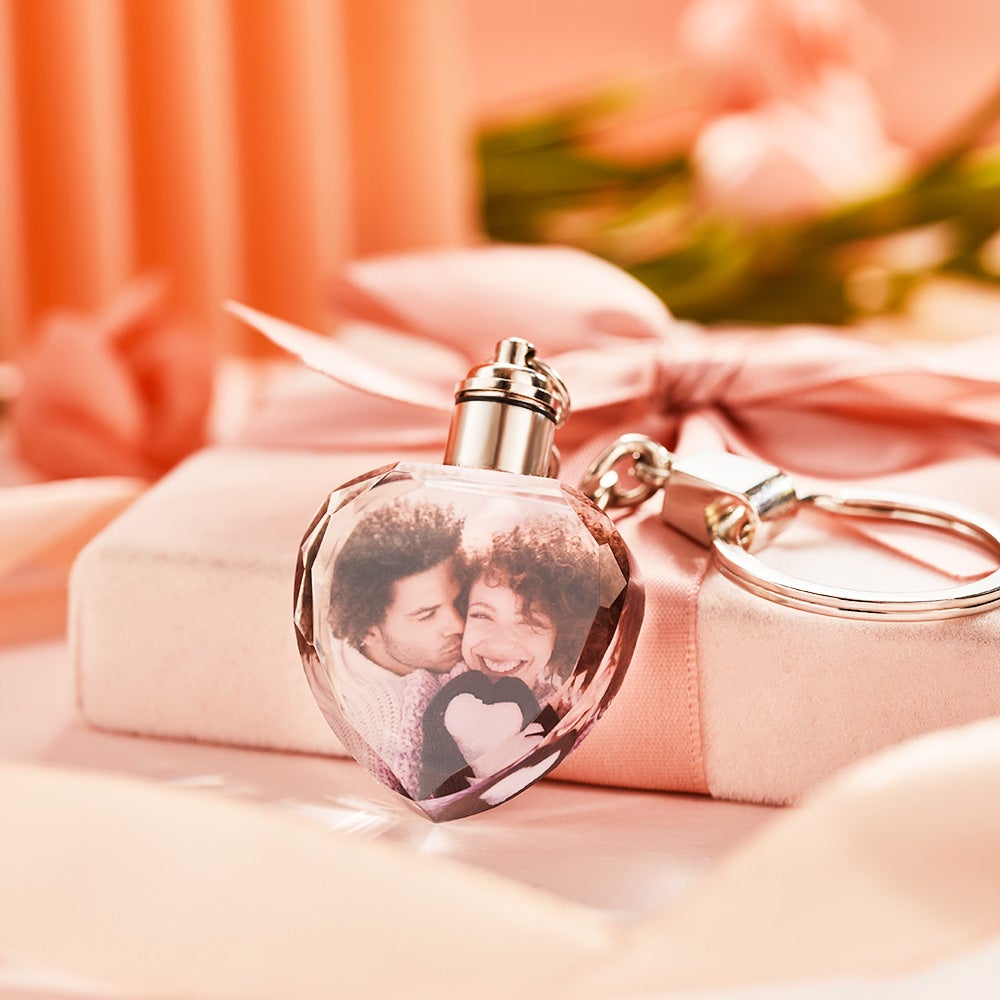 3d heart shaped laser engraved crystal picture keychain