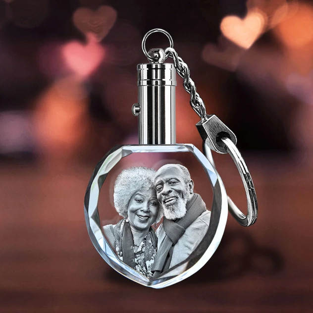 custom 3d crystal heart keychain with picture