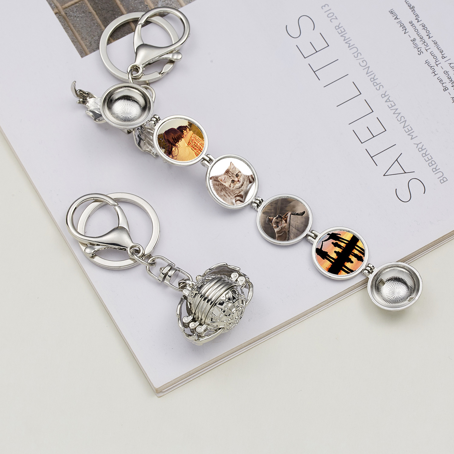 4 photo locket keychain